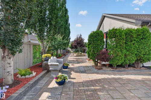 1213 Cunningham Drive Sw, Edmonton, AB - Outdoor