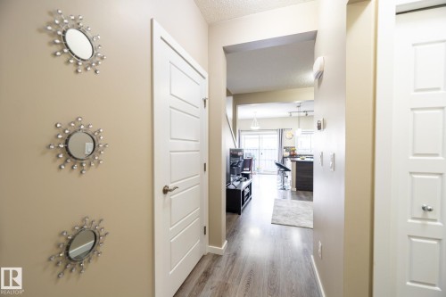 #4 3710 Allan Dr Sw, Edmonton, AB - Indoor Photo Showing Other Room