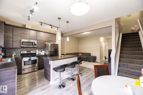 #4 3710 Allan Dr Sw, Edmonton, AB - Indoor Photo Showing Kitchen With Double Sink With Upgraded Kitchen
