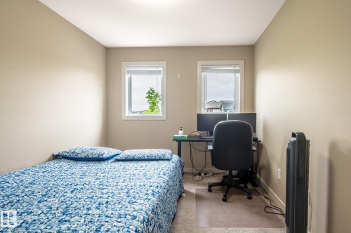 2312 Casey Cres Sw, Edmonton, AB - Indoor Photo Showing Bedroom