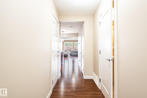 2312 Casey Cres Sw, Edmonton, AB - Indoor Photo Showing Other Room