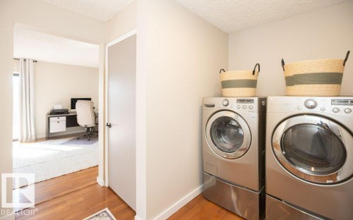 10737 108A Avenue, Westlock, AB - Indoor Photo Showing Laundry Room