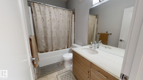 #2 14715 125 St Nw, Edmonton, AB - Indoor Photo Showing Bathroom