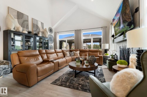 55 Maple Crescent, Gibbons, AB - Indoor Photo Showing Living Room
