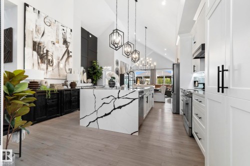 55 Maple Crescent, Gibbons, AB - Indoor Photo Showing Kitchen With Upgraded Kitchen