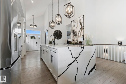 55 Maple Crescent, Gibbons, AB - Indoor Photo Showing Kitchen