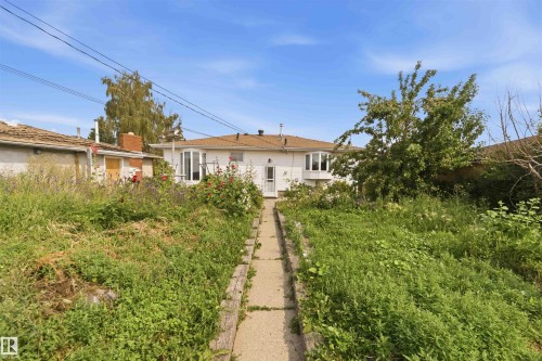 Additional content - 8031 135A Avenue Nw, Edmonton, AB - Outdoor