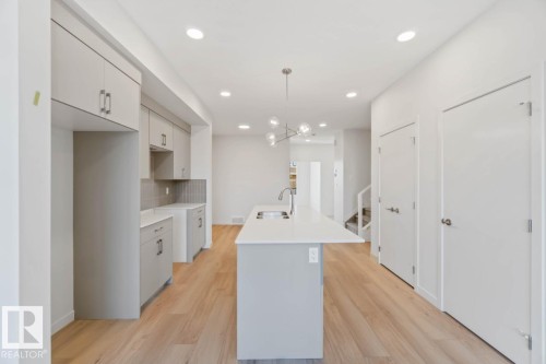 7128 50A Avenue, Beaumont, AB - Indoor Photo Showing Kitchen