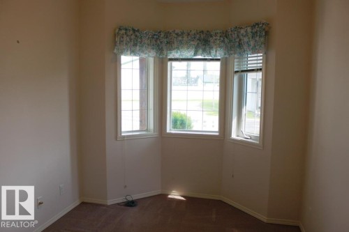 Tofield, AB - Indoor Photo Showing Other Room