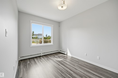 #117 812 Welsh Dr Sw, Edmonton, AB - Indoor Photo Showing Other Room