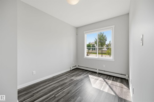 #117 812 Welsh Dr Sw, Edmonton, AB - Indoor Photo Showing Other Room