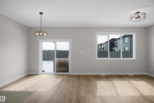 7235 182 Avenue Nw, Edmonton, AB - Indoor Photo Showing Other Room