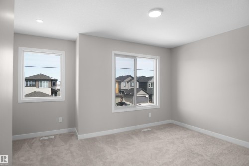 7235 182 Avenue Nw, Edmonton, AB - Indoor Photo Showing Other Room