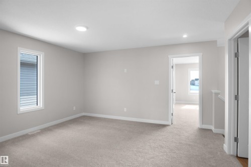 7235 182 Avenue Nw, Edmonton, AB - Indoor Photo Showing Other Room