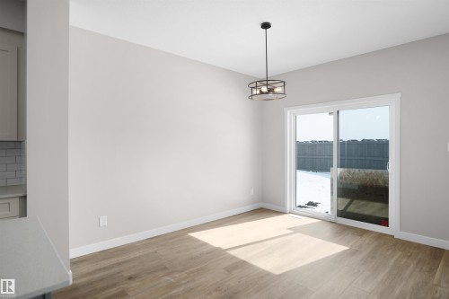 7235 182 Avenue Nw, Edmonton, AB - Indoor Photo Showing Other Room
