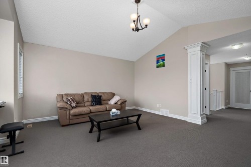 12207 172 Avenue Nw, Edmonton, AB - Indoor