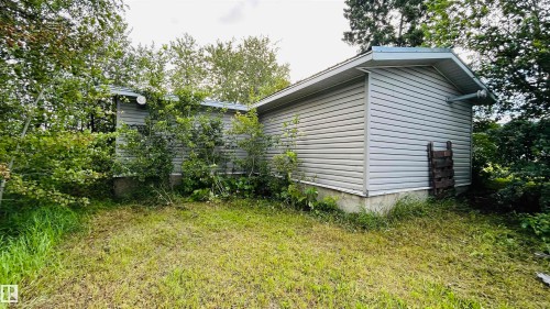 1016 16 Avenue, Cold Lake, AB - Outdoor