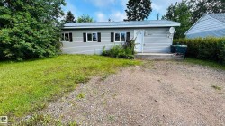 Adresse confidentielle Cold Lake, AB T9M 1L6