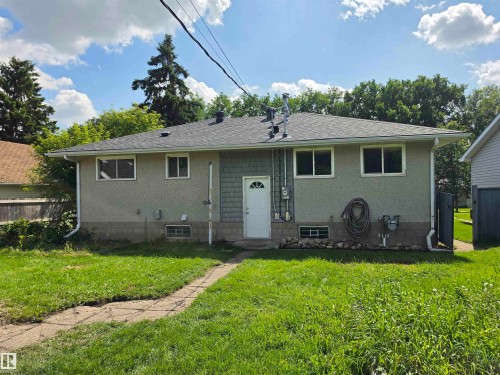 3822 114 Avenue Nw, Edmonton, AB - Outdoor