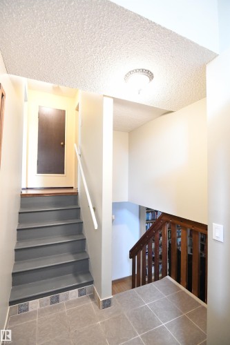 10837 139 Street Nw, Edmonton, AB - Indoor Photo Showing Other Room