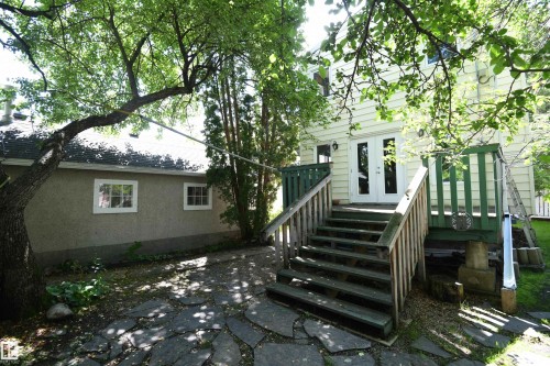 10837 139 Street Nw, Edmonton, AB - Outdoor