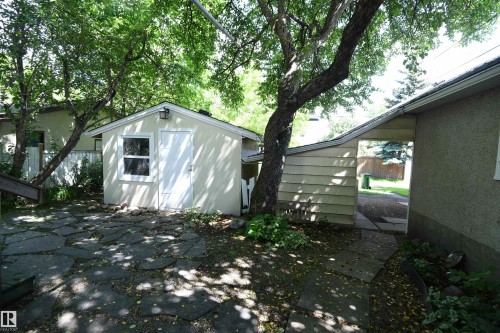 10837 139 Street Nw, Edmonton, AB - Outdoor