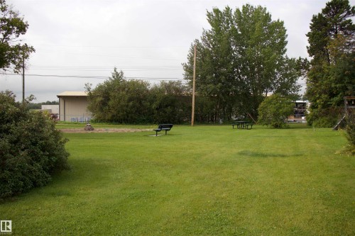 Additional content - 4946 47 Street, Barrhead, AB - Outdoor