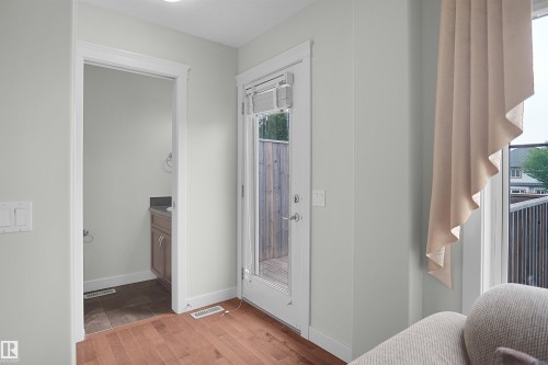 1708 65 Street Sw, Edmonton, AB - Indoor