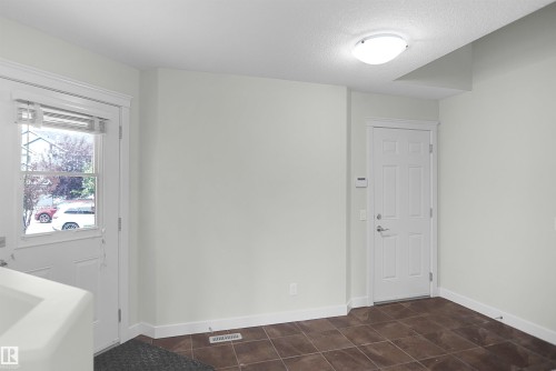 1708 65 Street Sw, Edmonton, AB - Indoor Photo Showing Other Room