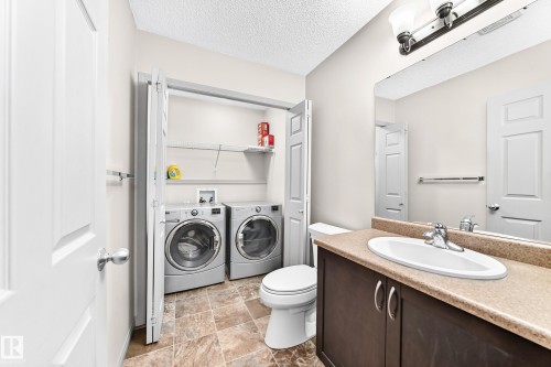 8314 180A Avenue Nw, Edmonton, AB - Indoor Photo Showing Laundry Room