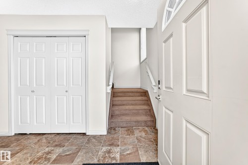 8314 180A Avenue Nw, Edmonton, AB - Indoor Photo Showing Other Room