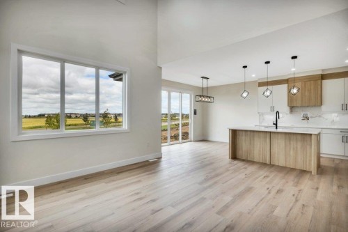 409 Robinson Boulevard, Leduc, AB - Indoor Photo Showing Kitchen