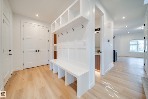 10 Blackbird Bend, Fort Saskatchewan, AB - Indoor Photo Showing Other Room