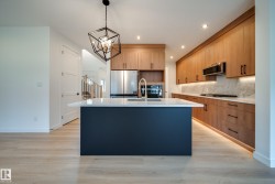 10 BLACKBIRD Bend  Fort Saskatchewan, AB T8L 0G6