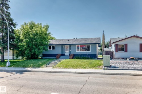 7215 144 Avenue Nw, Edmonton, AB - Outdoor With Facade
