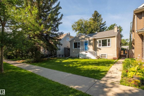 8850 89 Street Nw, Edmonton, AB 