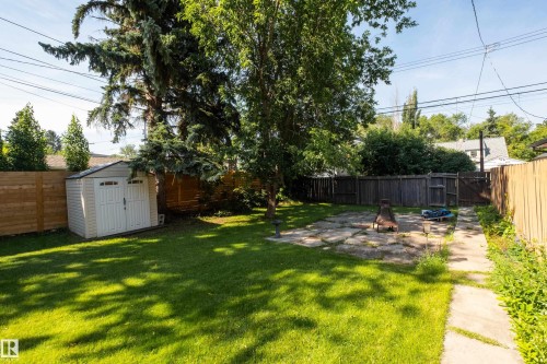 8850 89 Street Nw, Edmonton, AB 