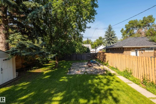 8850 89 Street Nw, Edmonton, AB 