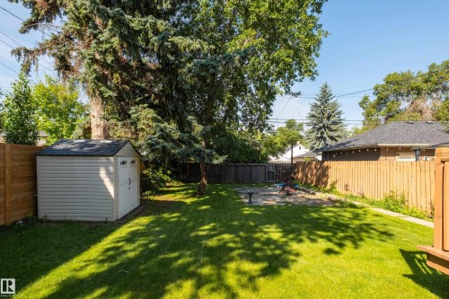 8850 89 Street Nw, Edmonton, AB 