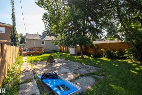 8850 89 Street Nw, Edmonton, AB 