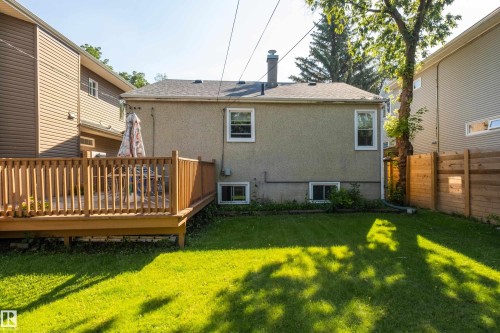 8850 89 Street Nw, Edmonton, AB 