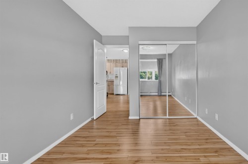 #236 592 Hooke Rd Nw, Edmonton, AB - Indoor Photo Showing Other Room