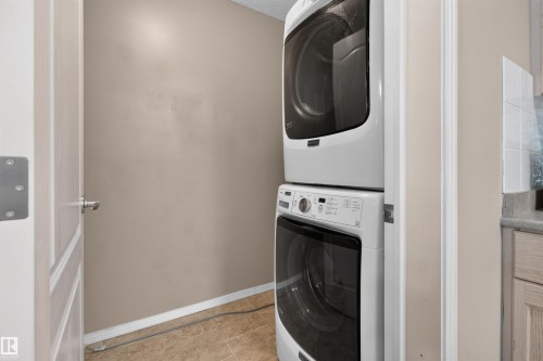 #236 592 Hooke Rd Nw, Edmonton, AB - Indoor Photo Showing Laundry Room