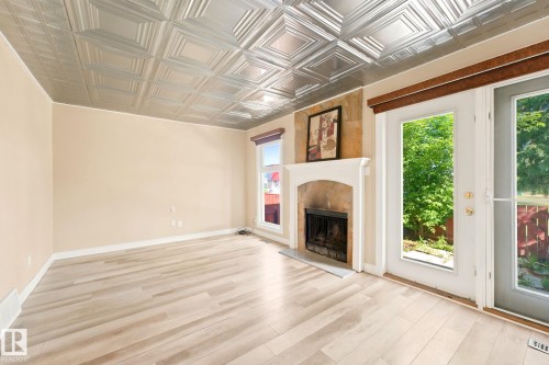 #41 4707 126 Av Nw, Edmonton, AB - Indoor With Fireplace
