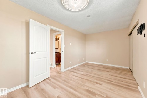 #41 4707 126 Av Nw, Edmonton, AB - Indoor Photo Showing Other Room