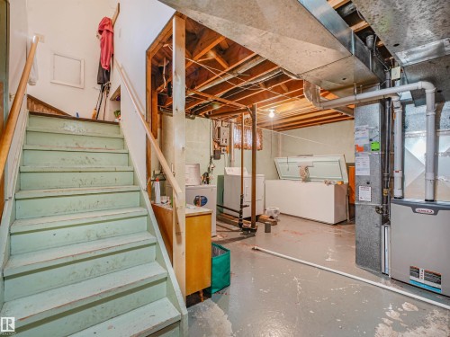 6206 132 Avenue Nw, Edmonton, AB - Indoor Photo Showing Basement