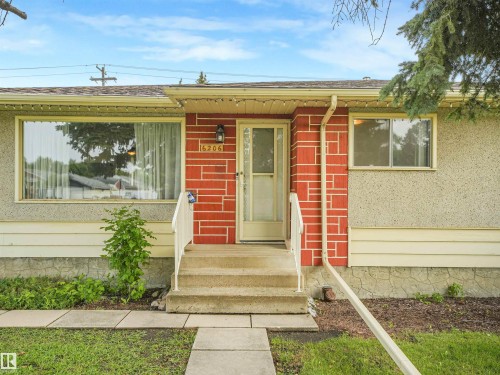 6206 132 Avenue Nw, Edmonton, AB - Outdoor