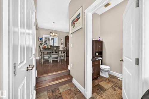 301 Sheridan Way, Leduc, AB - Indoor