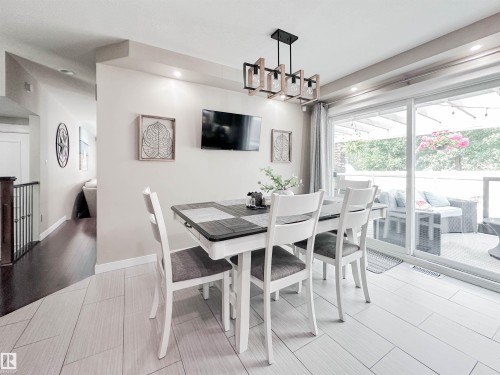 71 Lancaster Crescent, St. Albert, AB - Indoor Photo Showing Dining Room