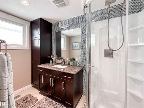 71 Lancaster Crescent, St. Albert, AB - Indoor Photo Showing Bathroom